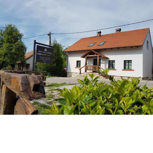 Brandy House Hedonica
