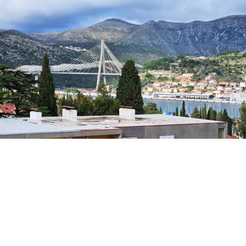 Bridge View Apartment Lapad