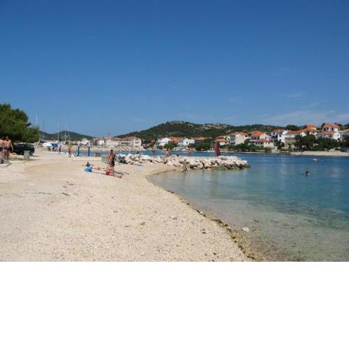 Brošćica 16