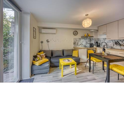 Bumblebee Flat Zagreb - Happy Rentals