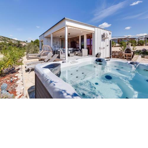 BUQEZ ECO RESORT - Villa 3 - Beautiful sea view - directly by sea