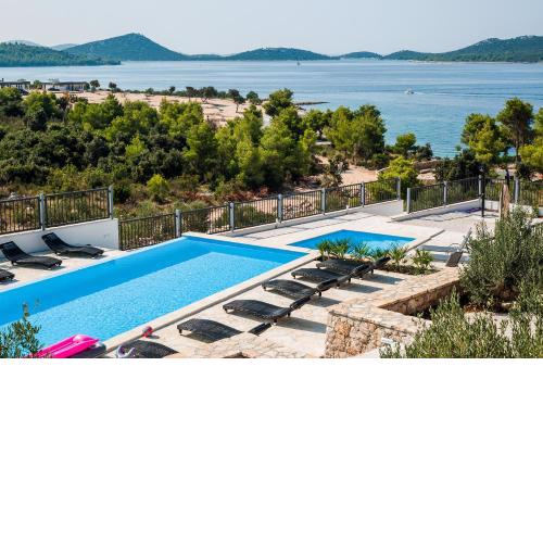 Camp Panorama with pool