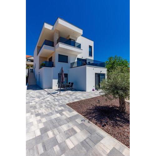 Casa MiA Apartments with parking