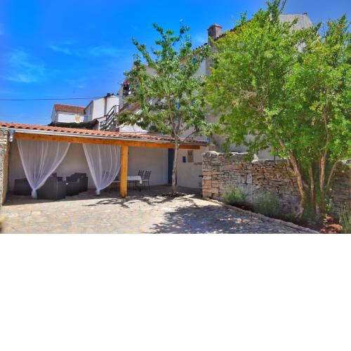 Casa Nini Mer - cozy house with sauna and indoor jacuzzi