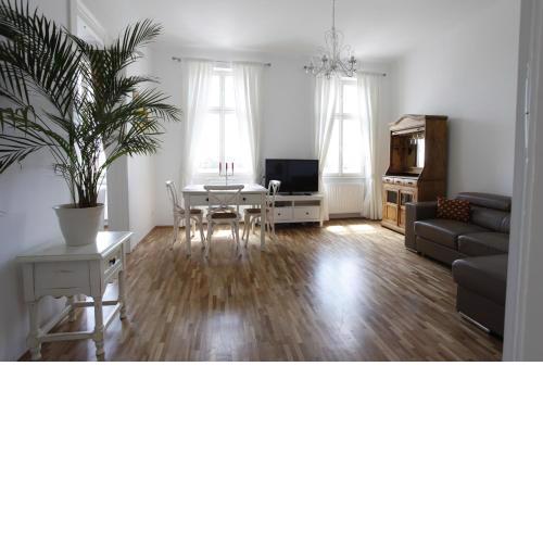Casa Nostra - Sonnige Wohnung direkt am Augarten