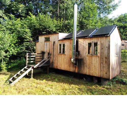 Celoroční GLAMPING v pohodlném domečku