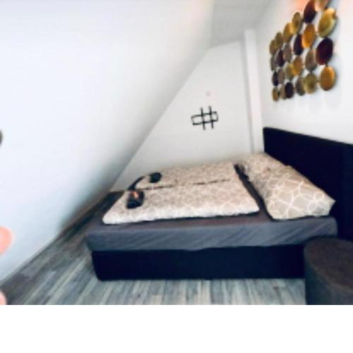 Central 4 Sahred BR Apt with Terrace, 10Min Walk to Augarten