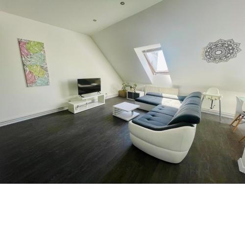Central Apartment with Cathedral View