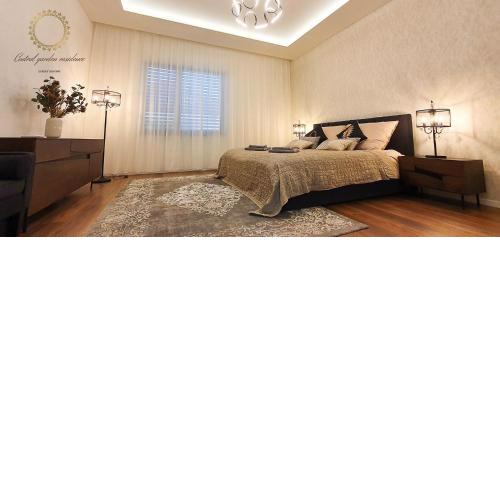 Central garden residence