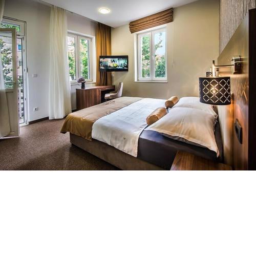 Central Luxury Rooms