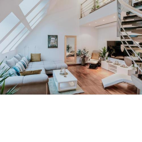Central Penthouse Lux, Garage, Sauna, Jacuzzi, Terrace
