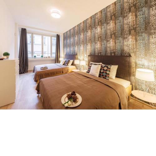 Central Prague Crown Apartments