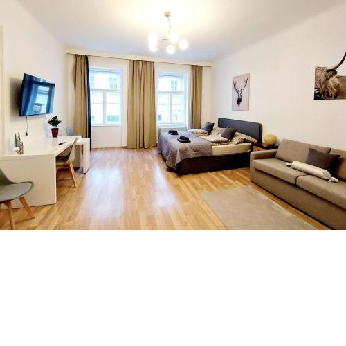 Central & Spacious CheckInVienna Apartment