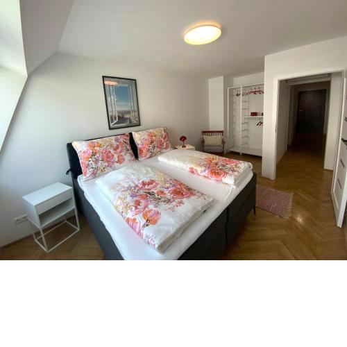 Central und Modern Apt in trendy Area