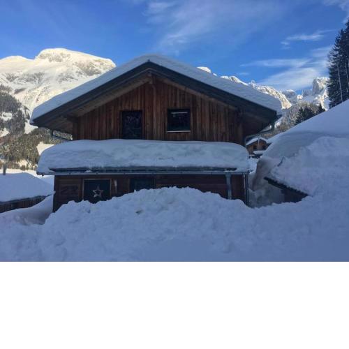 Chalet an der Piste