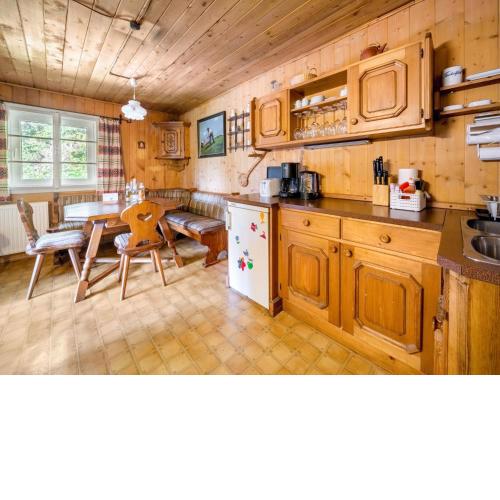 Chalet Edelweisshütte by Interhome