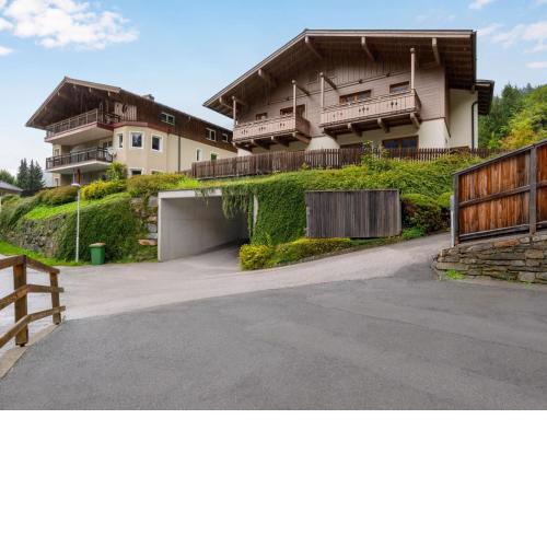 Chalet Pflaume by Interhome