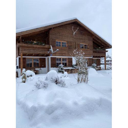 Chalet Tirolia