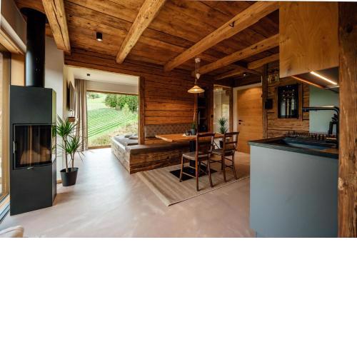 Chalet "Troadkostn" mit finnischer Panoramasauna & Edelstahl Hot Tub