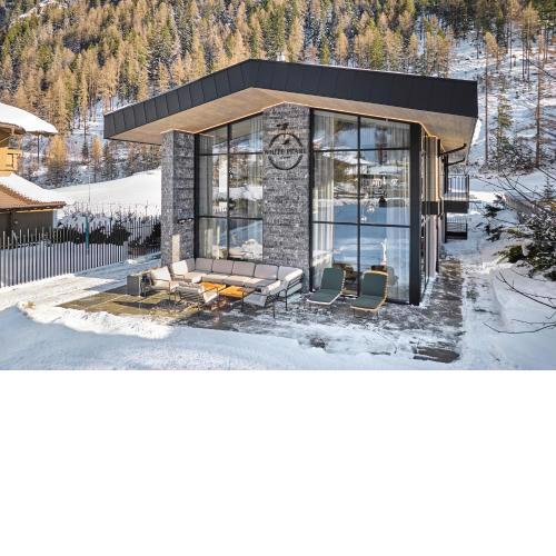 Chalet White Pearl by MYALPS