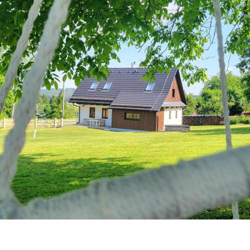 Chaloupka Pomněnka na Lipce