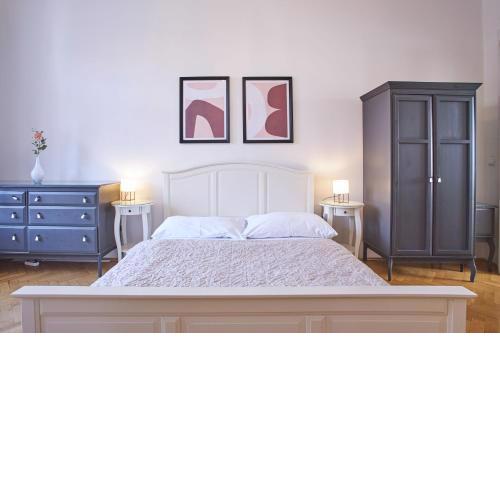Charles Bridge Premium Residence