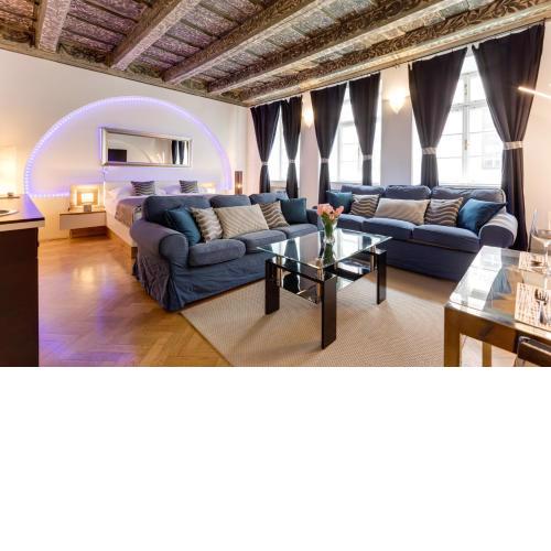 Charles Bridge Royal Apartments - Castle District