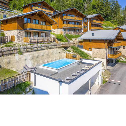 Charming Alpine Chalet with Sauna