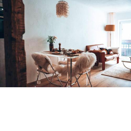 Charming Apartment close to the Slopes, Skiing & Hiking