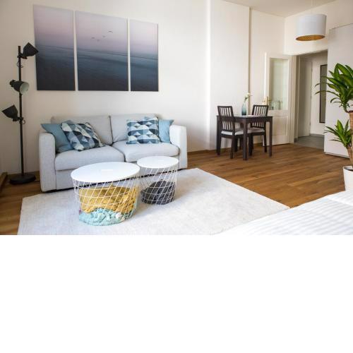 Charming City Apartment