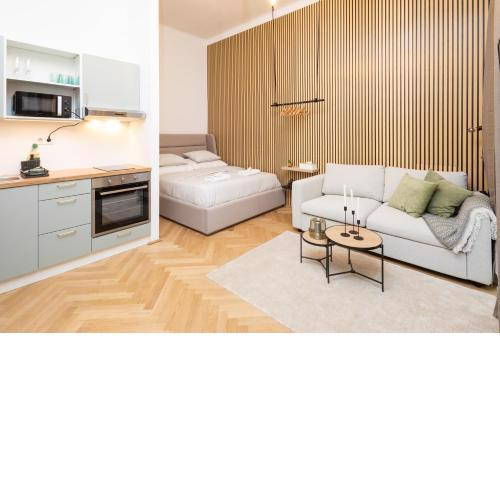 Charming retreat walking distance from town centre