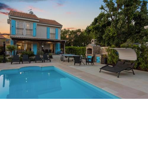Charming Villa Dory