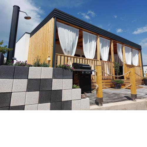 CHARTA Mobile Home Meon