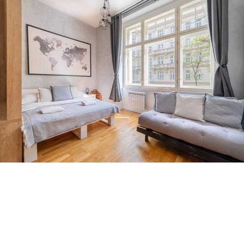Chic Brick Suite in Historic City by Rentez