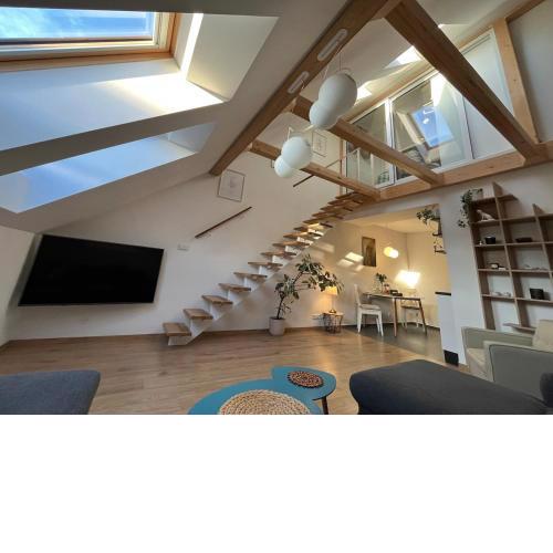 Chic & Design Maisonette for Your City Getaway