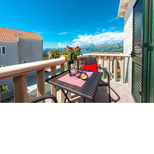 Cina Apartments