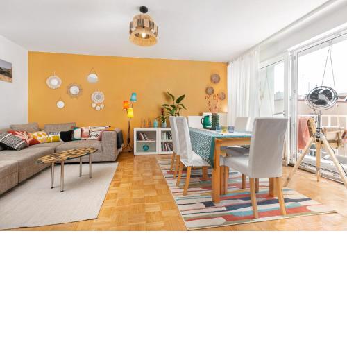 City - Balkon - WorkSpace - Waschmaschine - U2 & U4