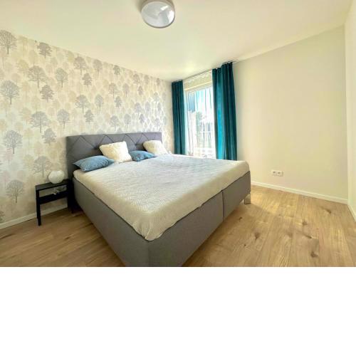 City appartment AC & Parking