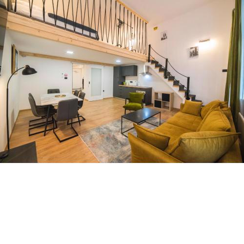 City Center Apartments F6