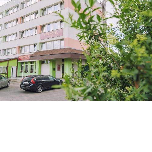 CITY HOTEL Družba