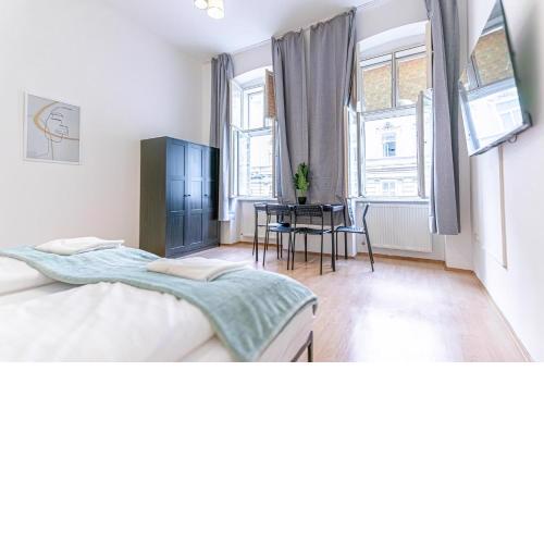 City-Linked 2BR Apartment Near Wiener Stadthalle