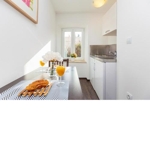 City wall's studio apartment