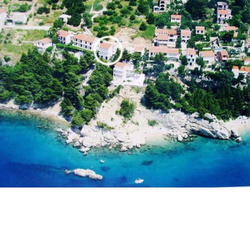 Cliff house Pisak