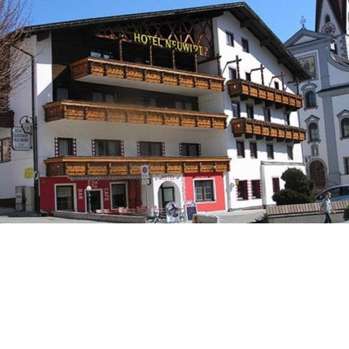 C+M+B Hotel