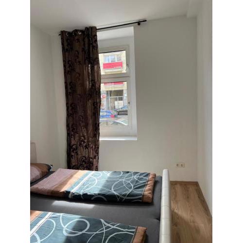 Comfortable 1BR 1LR Apt Prime location of Vienna