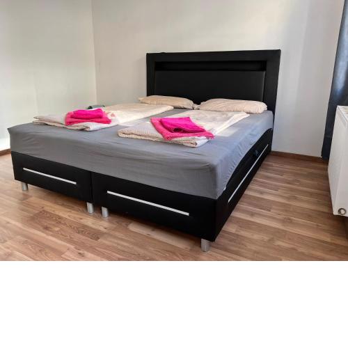 Comfortable 3BR Apt Prime location in Vienna