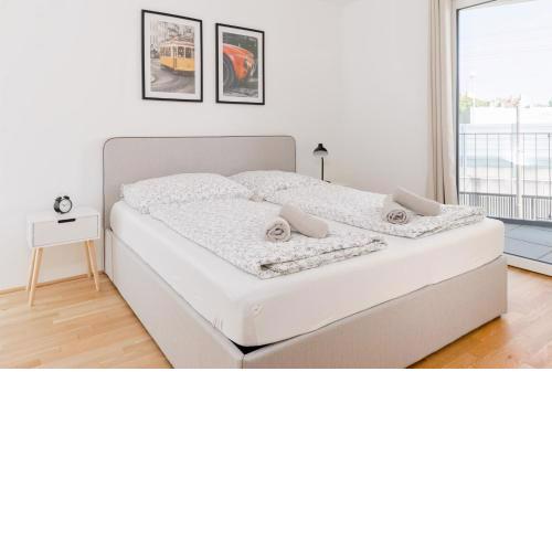 contactless Self-Check-IN - 1BR Apartment, near airport,15 min to Center