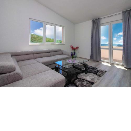 Conte Čikara Apartment