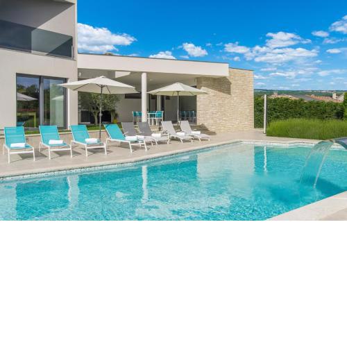 Contemporary Villa Nada with Pool and Sauna