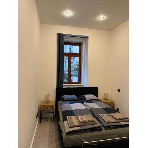 Cool apartment with small balcony near Florenc
